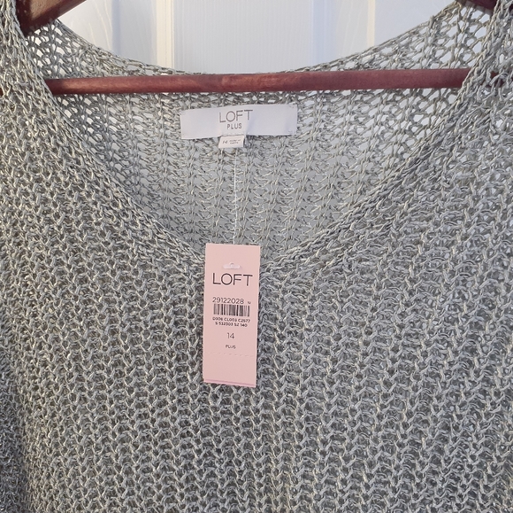 LOFT - Gorgeous Knit Sweater - Picture 1 of 5